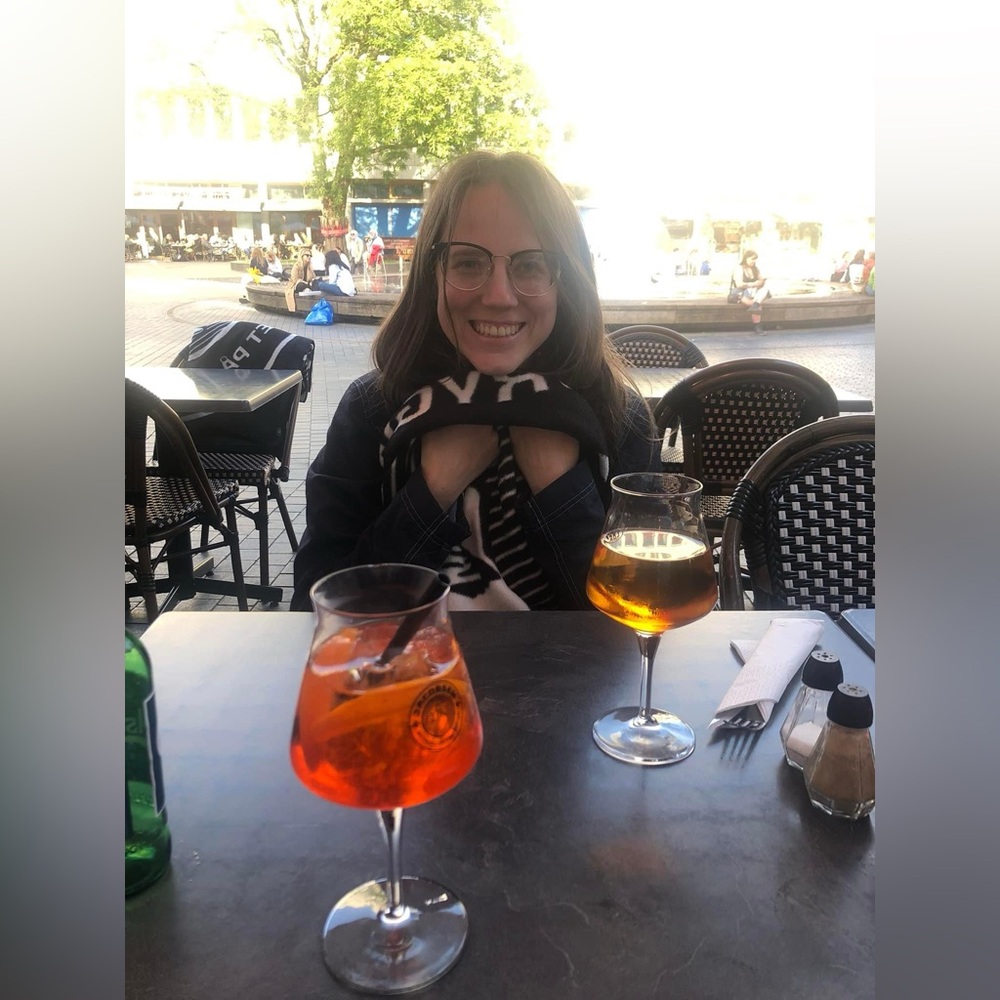 Meet your Posher, Lena - Picture 6 of 14